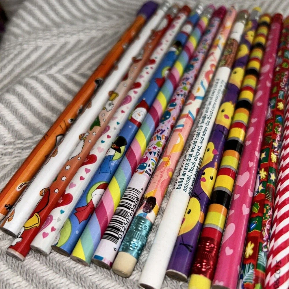Vintage Wooden Pencil Lot 1990s Designed Holiday‎ C1